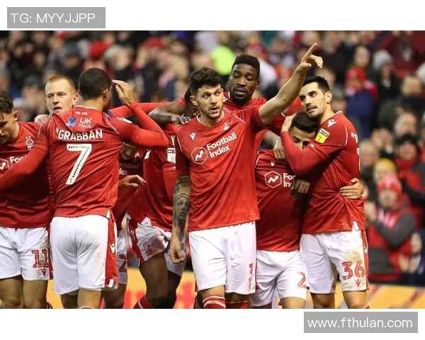 足球明星的胜利姿势大揭秘展现他们的独特庆祝方式与激情瞬间 足球明星的胜利姿势大揭秘展现他们的独特庆祝方式与激情瞬间