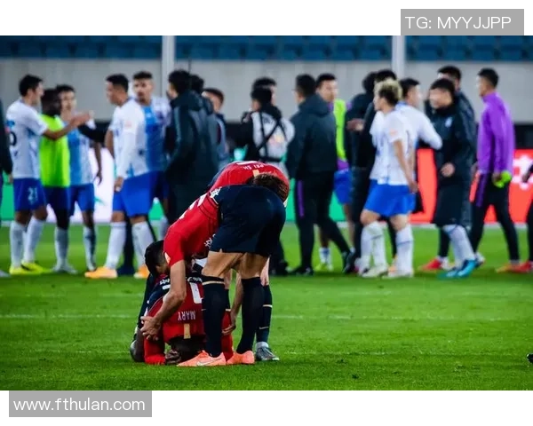 足球评论：深圳足球队的控制得失