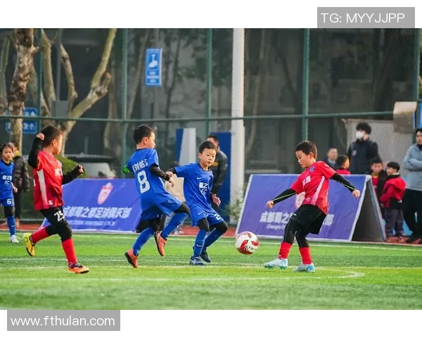 足球专题：聚焦成都足球队的速度_1